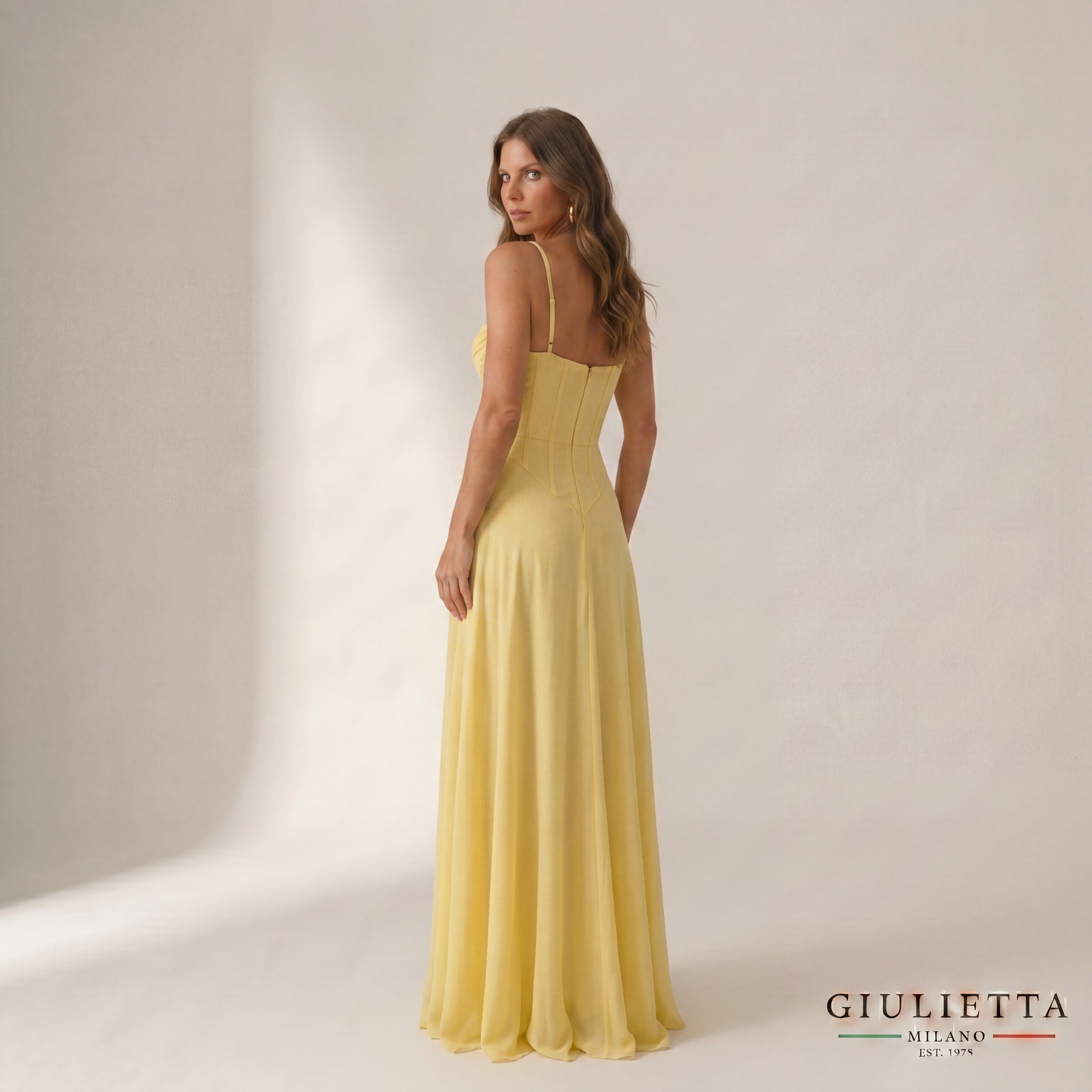 VESTIDO LEIRE™ | Elegancia fluida con escote corazón