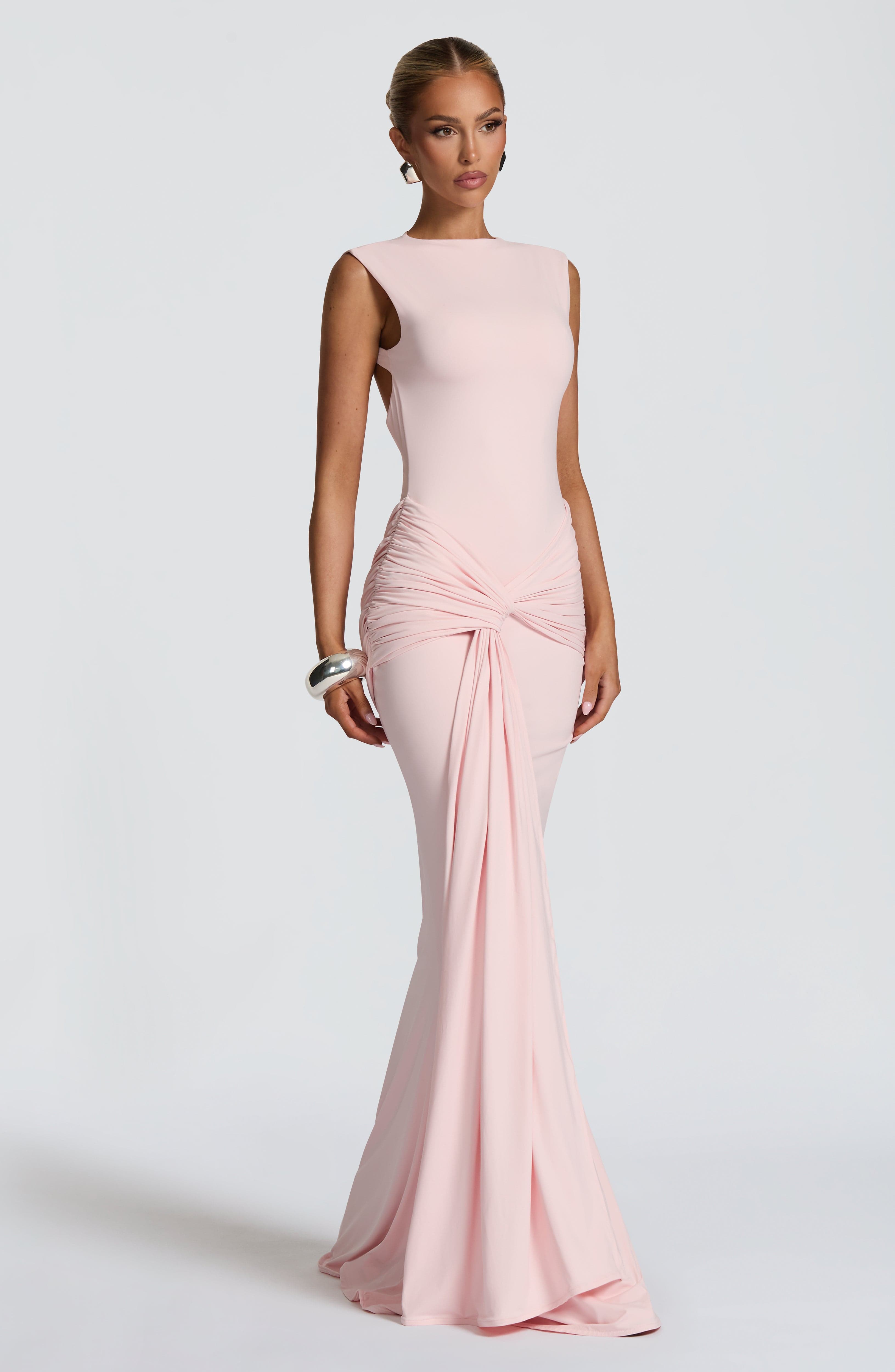 VESTIDO CARBAJO™ | Silueta elegante con drapeado escultural