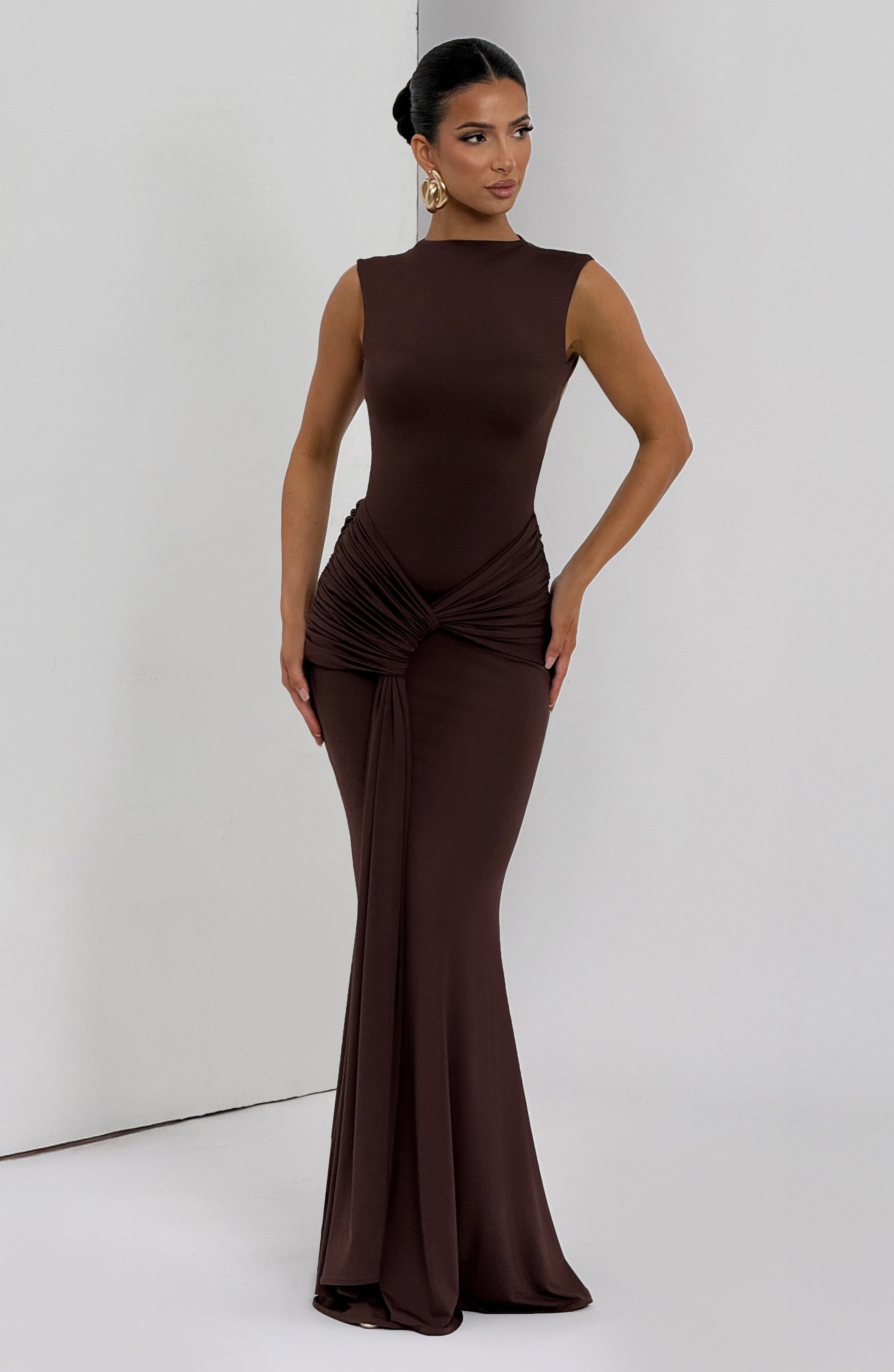 VESTIDO CARBAJO™ | Silueta elegante con drapeado escultural